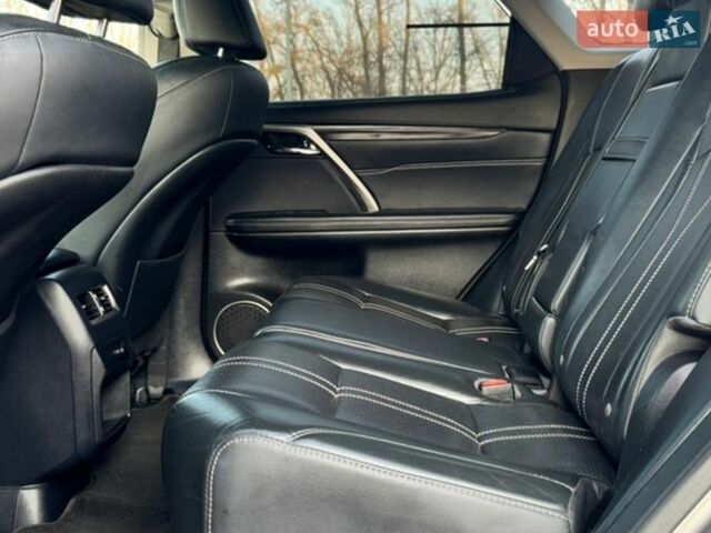 Серый Лексус РХ, объемом двигателя 3.46 л и пробегом 113 тыс. км за 35000 $, фото 41 на Automoto.ua