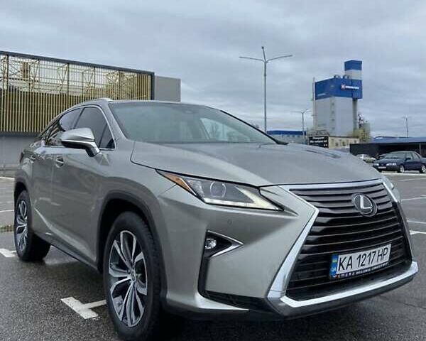 Серый Лексус РХ, объемом двигателя 3.46 л и пробегом 120 тыс. км за 31000 $, фото 2 на Automoto.ua