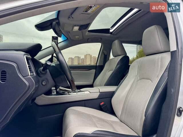 Сірий Лексус РХ, об'ємом двигуна 3.46 л та пробігом 162 тис. км за 30800 $, фото 9 на Automoto.ua