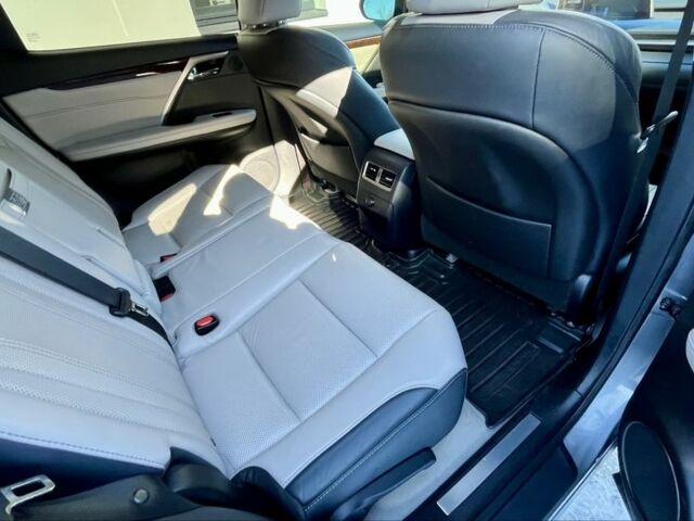 Сірий Лексус РХ, об'ємом двигуна 3.5 л та пробігом 85 тис. км за 28000 $, фото 9 на Automoto.ua