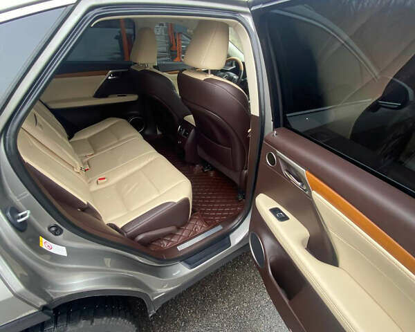 Сірий Лексус РХ, об'ємом двигуна 3.5 л та пробігом 65 тис. км за 44100 $, фото 7 на Automoto.ua