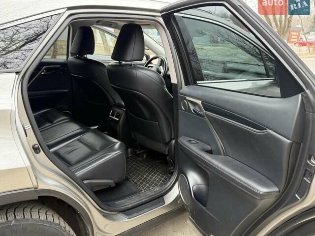 Серый Лексус РХ, объемом двигателя 3.46 л и пробегом 198 тыс. км за 41200 $, фото 12 на Automoto.ua