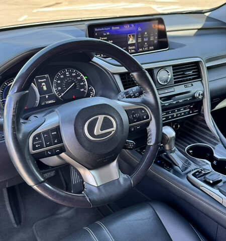 Лексус РХ 2017 в Киеве на Automoto.ua Серый Лексус РХ, объемом двигателя 3.46 л и пробегом 112 тыс. км за 37500 $, фото 24 на Automoto.ua