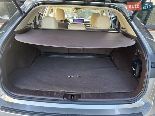 Серый Лексус РХ, объемом двигателя 3.46 л и пробегом 81 тыс. км за 36500 $, фото 9 на Automoto.ua