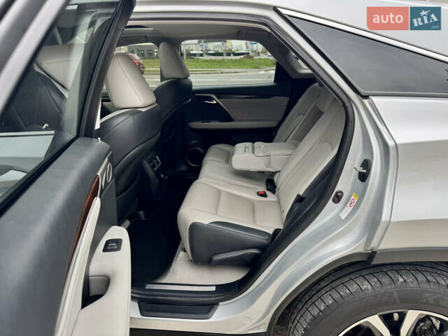 Сірий Лексус РХ, об'ємом двигуна 3.46 л та пробігом 162 тис. км за 30800 $, фото 36 на Automoto.ua