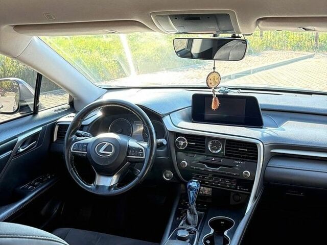 Сірий Лексус РХ, об'ємом двигуна 2 л та пробігом 182 тис. км за 29500 $, фото 27 на Automoto.ua