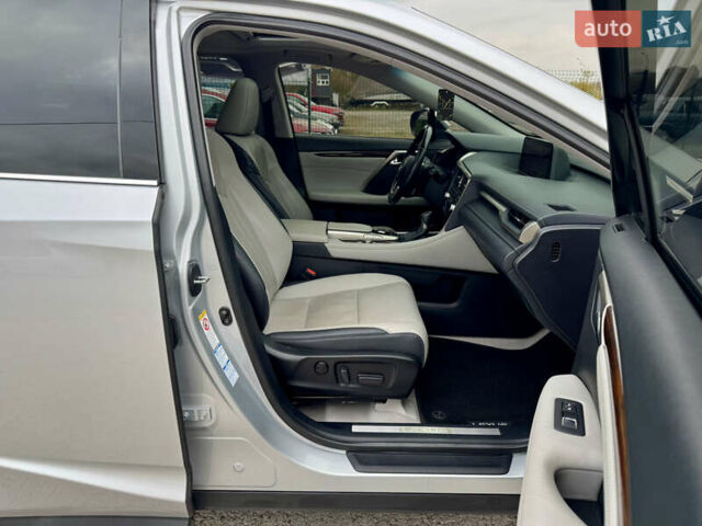 Сірий Лексус РХ, об'ємом двигуна 3.46 л та пробігом 162 тис. км за 30800 $, фото 47 на Automoto.ua
