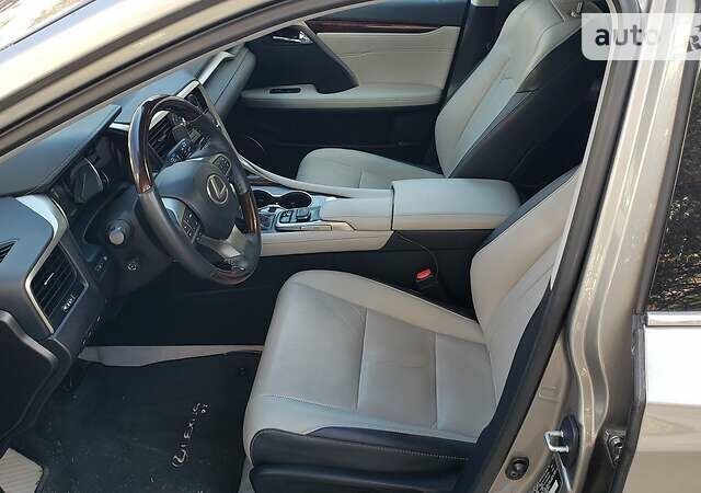 Серый Лексус РХ, объемом двигателя 3.5 л и пробегом 92 тыс. км за 49000 $, фото 5 на Automoto.ua