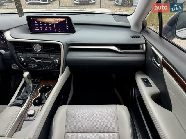 Сірий Лексус РХ, об'ємом двигуна 3.46 л та пробігом 162 тис. км за 30800 $, фото 16 на Automoto.ua