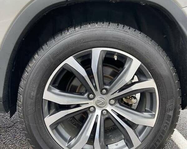 Серый Лексус РХ, объемом двигателя 3.46 л и пробегом 120 тыс. км за 31000 $, фото 13 на Automoto.ua