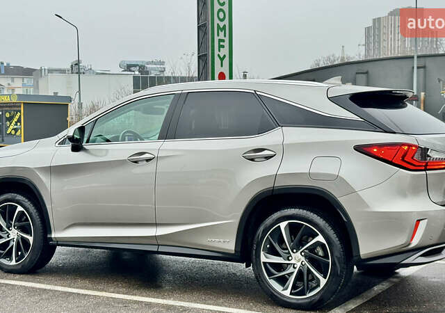 Сірий Лексус РХ, об'ємом двигуна 3.46 л та пробігом 114 тис. км за 37000 $, фото 5 на Automoto.ua