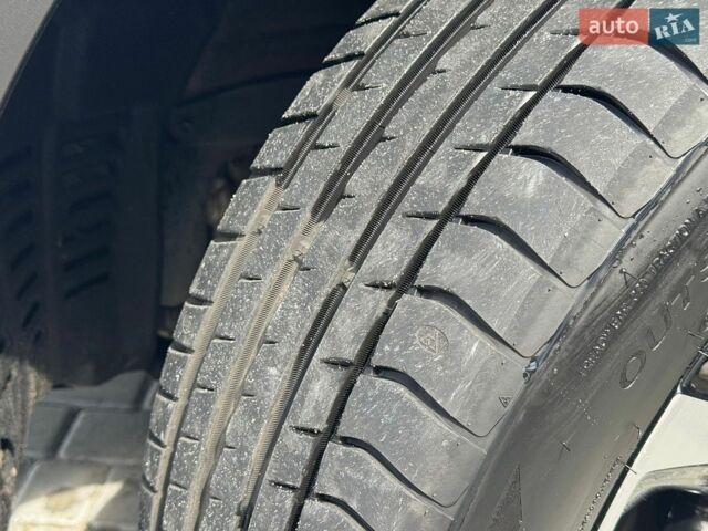 Сірий Лексус РХ, об'ємом двигуна 3.46 л та пробігом 132 тис. км за 35999 $, фото 65 на Automoto.ua