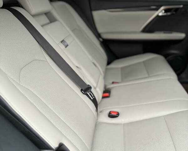 Серый Лексус РХ, объемом двигателя 3.46 л и пробегом 181 тыс. км за 31900 $, фото 19 на Automoto.ua