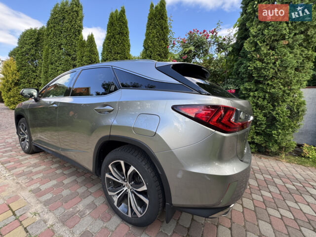 Сірий Лексус РХ, об'ємом двигуна 2 л та пробігом 119 тис. км за 34500 $, фото 5 на Automoto.ua