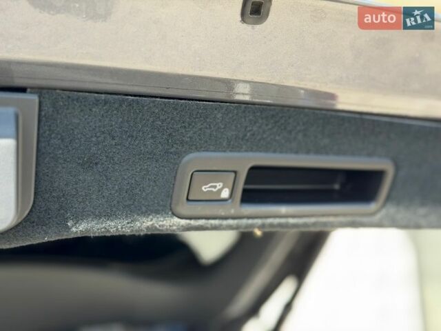 Серый Лексус РХ, объемом двигателя 3.46 л и пробегом 85 тыс. км за 27900 $, фото 13 на Automoto.ua