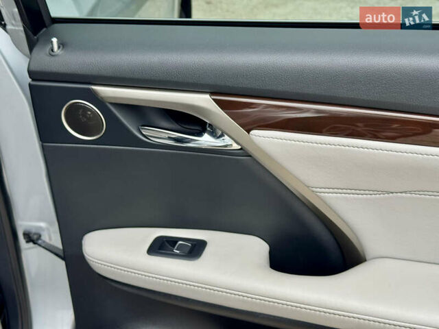 Сірий Лексус РХ, об'ємом двигуна 3.46 л та пробігом 162 тис. км за 30800 $, фото 40 на Automoto.ua