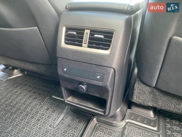 Серый Лексус РХ, объемом двигателя 3.46 л и пробегом 104 тыс. км за 37998 $, фото 31 на Automoto.ua