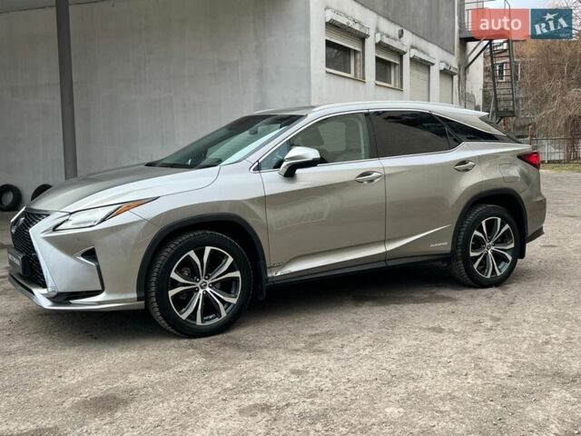 Серый Лексус РХ, объемом двигателя 3.46 л и пробегом 110 тыс. км за 39500 $, фото 2 на Automoto.ua