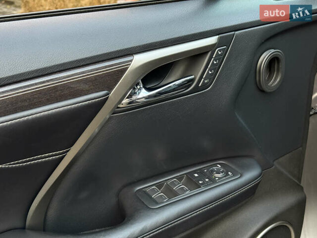 Лексус РХ 2018 в Киеве на Automoto.ua Серый Лексус РХ, объемом двигателя 3.46 л и пробегом 35 тыс. км за 44500 $, фото 23 на Automoto.ua