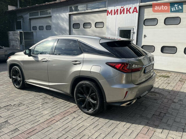 Серый Лексус РХ, объемом двигателя 2 л и пробегом 154 тыс. км за 34000 $, фото 3 на Automoto.ua