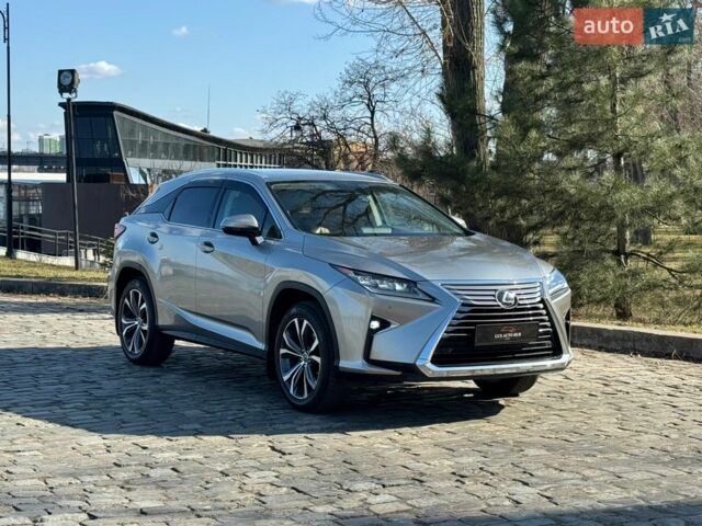 Сірий Лексус РХ, об'ємом двигуна 2 л та пробігом 97 тис. км за 32333 $, фото 1 на Automoto.ua