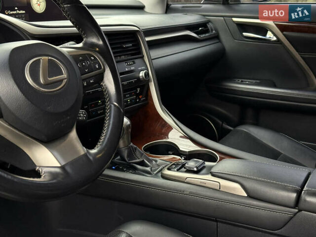 Сірий Лексус РХ, об'ємом двигуна 3.46 л та пробігом 220 тис. км за 31500 $, фото 22 на Automoto.ua