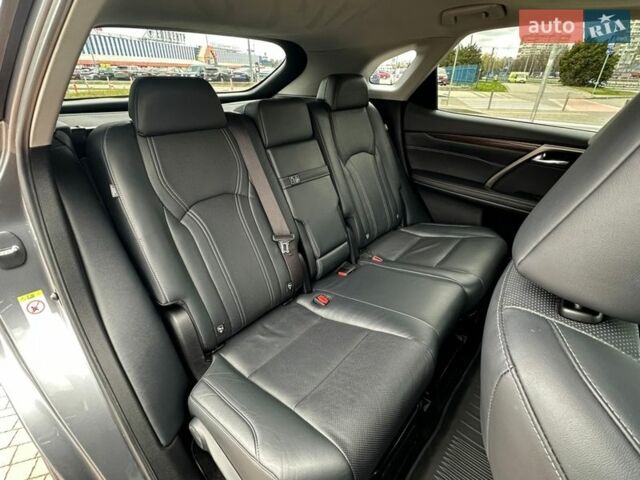 Сірий Лексус РХ, об'ємом двигуна 3.46 л та пробігом 89 тис. км за 35000 $, фото 37 на Automoto.ua