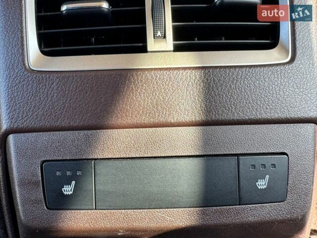 Сірий Лексус РХ, об'ємом двигуна 2 л та пробігом 97 тис. км за 32555 $, фото 39 на Automoto.ua