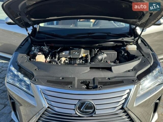 Сірий Лексус РХ, об'ємом двигуна 2 л та пробігом 97 тис. км за 32555 $, фото 81 на Automoto.ua
