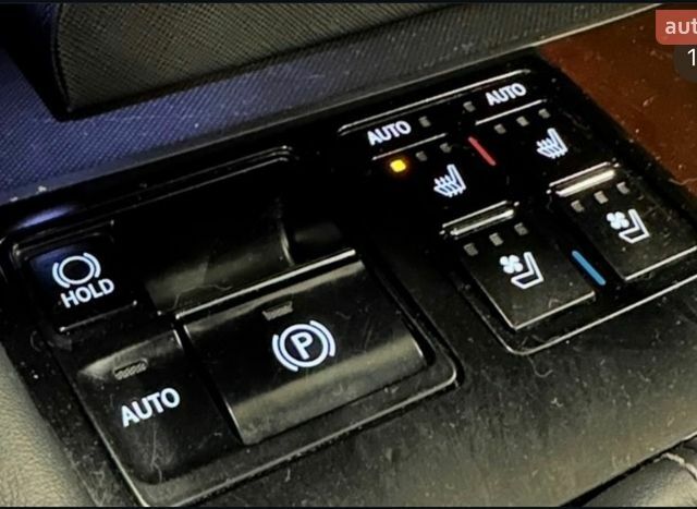 Серый Лексус РХ, объемом двигателя 3.46 л и пробегом 153 тыс. км за 40000 $, фото 10 на Automoto.ua