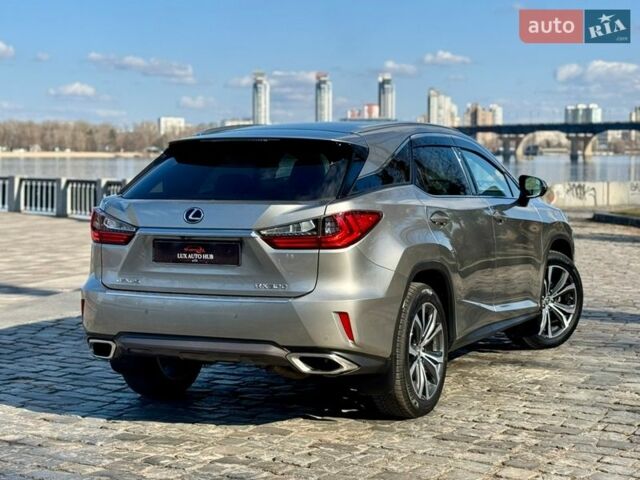 Сірий Лексус РХ, об'ємом двигуна 2 л та пробігом 97 тис. км за 32555 $, фото 120 на Automoto.ua