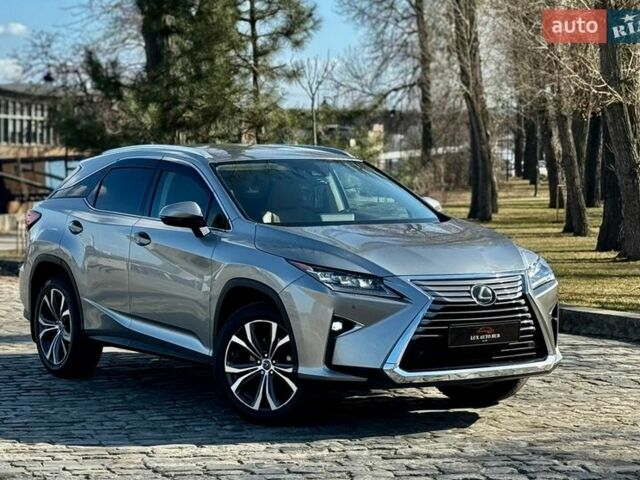 Сірий Лексус РХ, об'ємом двигуна 2 л та пробігом 97 тис. км за 32555 $, фото 11 на Automoto.ua