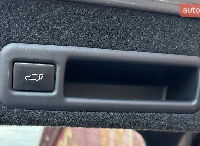 Сірий Лексус РХ, об'ємом двигуна 2 л та пробігом 133 тис. км за 27300 $, фото 56 на Automoto.ua