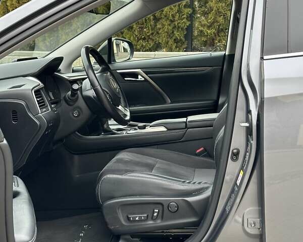 Серый Лексус РХ, объемом двигателя 2 л и пробегом 146 тыс. км за 29999 $, фото 8 на Automoto.ua