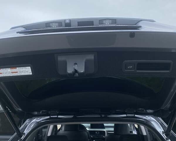 Сірий Лексус РХ, об'ємом двигуна 2 л та пробігом 49 тис. км за 44000 $, фото 12 на Automoto.ua