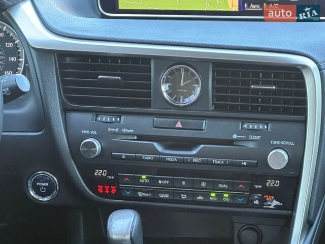 Сірий Лексус РХ, об'ємом двигуна 3.46 л та пробігом 89 тис. км за 34900 $, фото 24 на Automoto.ua