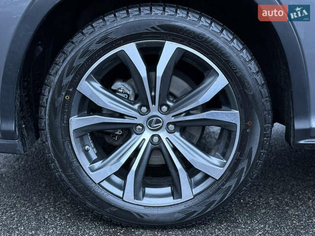 Сірий Лексус РХ, об'ємом двигуна 3.46 л та пробігом 123 тис. км за 33900 $, фото 10 на Automoto.ua