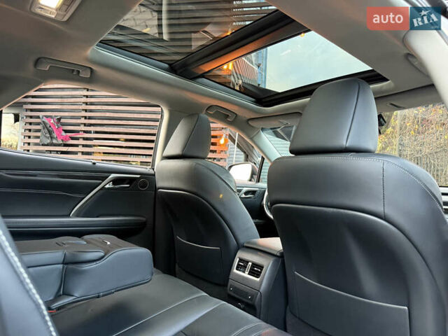 Лексус РХ 2018 в Киеве на Automoto.ua Серый Лексус РХ, объемом двигателя 3.46 л и пробегом 35 тыс. км за 44500 $, фото 11 на Automoto.ua