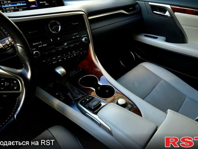 Серый Лексус РХ, объемом двигателя 35 л и пробегом 51 тыс. км за 36500 $, фото 1 на Automoto.ua