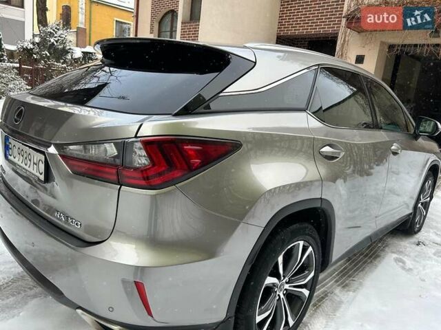 Серый Лексус РХ, объемом двигателя 2 л и пробегом 147 тыс. км за 34000 $, фото 1 на Automoto.ua