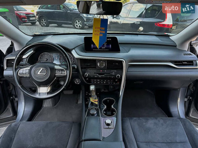 Сірий Лексус РХ, об'ємом двигуна 2 л та пробігом 112 тис. км за 32499 $, фото 12 на Automoto.ua