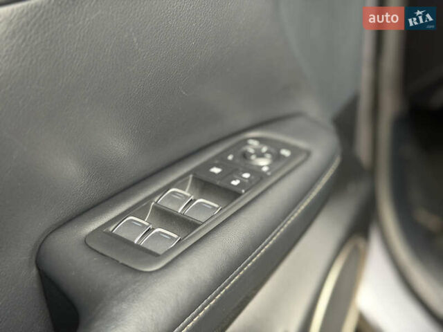 Серый Лексус РХ, объемом двигателя 3.46 л и пробегом 180 тыс. км за 29500 $, фото 25 на Automoto.ua