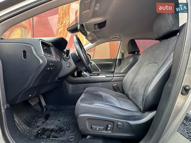 Сірий Лексус РХ, об'ємом двигуна 2 л та пробігом 133 тис. км за 27300 $, фото 27 на Automoto.ua