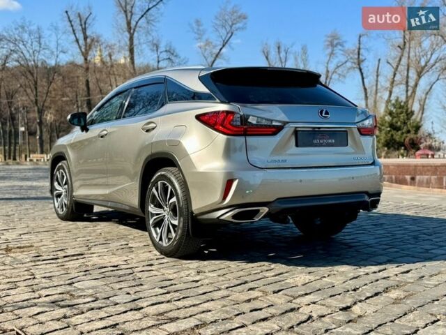 Сірий Лексус РХ, об'ємом двигуна 2 л та пробігом 97 тис. км за 32555 $, фото 8 на Automoto.ua
