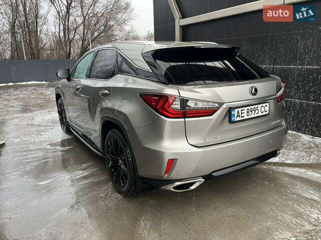 Сірий Лексус РХ, об'ємом двигуна 2 л та пробігом 105 тис. км за 35000 $, фото 1 на Automoto.ua