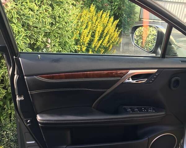 Серый Лексус РХ, объемом двигателя 3.5 л и пробегом 117 тыс. км за 38000 $, фото 6 на Automoto.ua