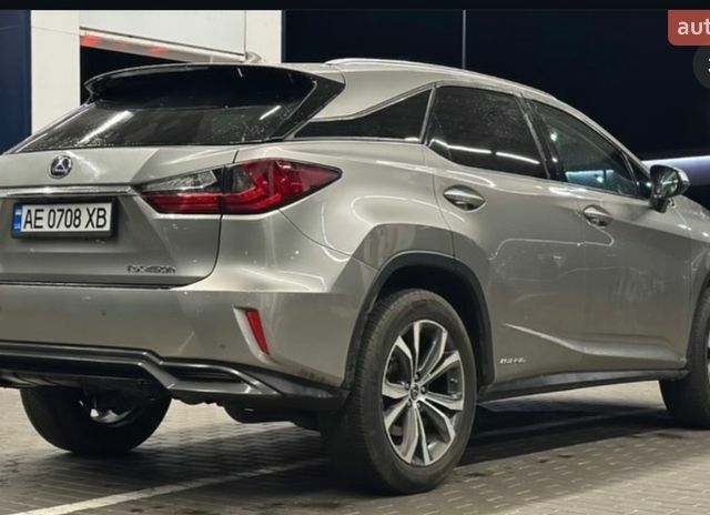 Серый Лексус РХ, объемом двигателя 3.46 л и пробегом 153 тыс. км за 40000 $, фото 5 на Automoto.ua