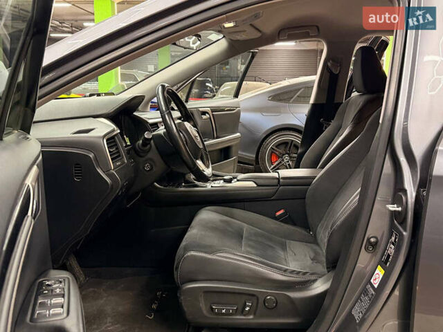 Серый Лексус РХ, объемом двигателя 2 л и пробегом 146 тыс. км за 28500 $, фото 12 на Automoto.ua