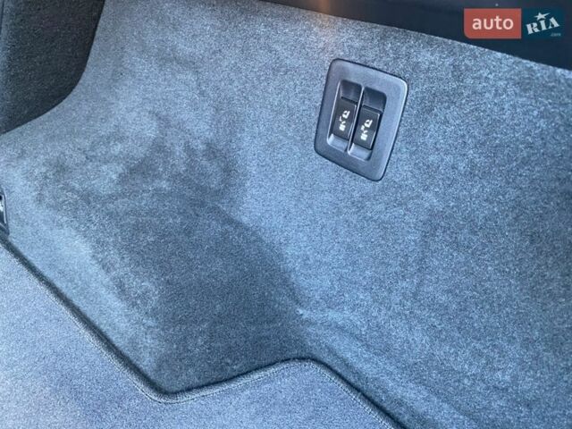 Серый Лексус РХ, объемом двигателя 3.46 л и пробегом 104 тыс. км за 37998 $, фото 43 на Automoto.ua