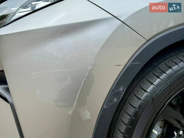 Сірий Лексус РХ, об'ємом двигуна 2 л та пробігом 63 тис. км за 40000 $, фото 19 на Automoto.ua